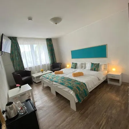 酒店 Filoxenia 布特亚丁根