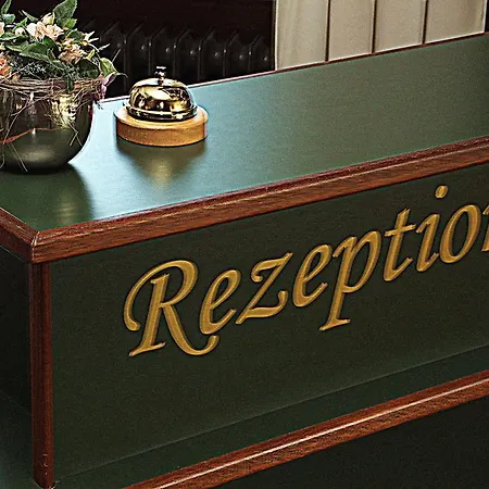 Filoxenia 布特亚丁根